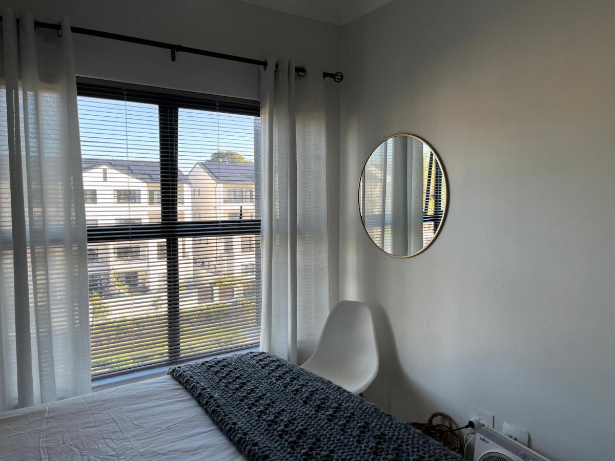 Luxury One Bedroom Apartment Somerset West Esterno foto